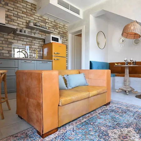 Camellia Apartman